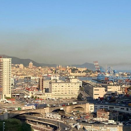 شقة La Finestra Sul Porto جنوة المظهر الخارجي الصورة